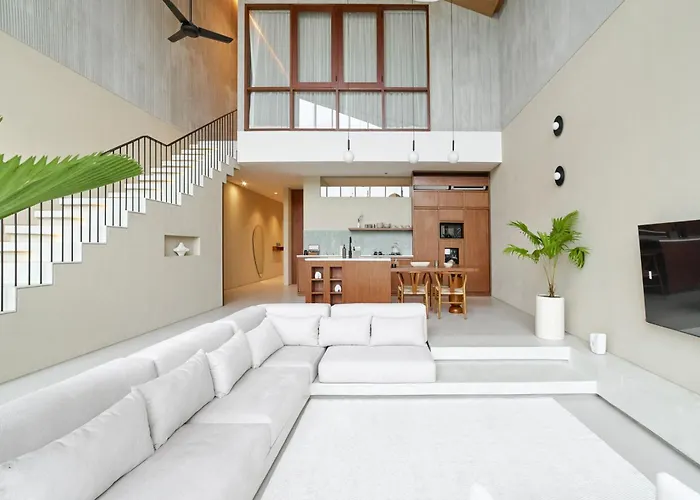 Lyvin Berawa Villa Canggu