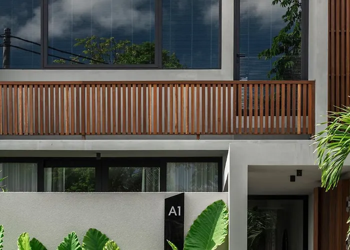 Lyvin Berawa Villa Canggu